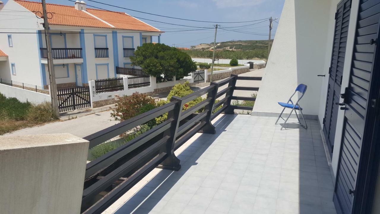 Villa da Praia Azul Silveira (Lisbon) Exterior foto